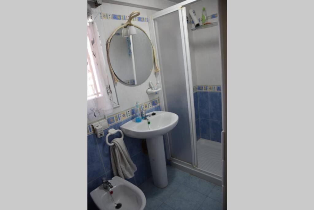 Apartamento En El Paseo Maritimo De Μπένιντορμ Εξωτερικό φωτογραφία